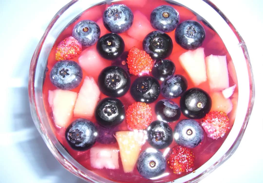 Czy galaretka stężeje z ananasem z puszki? Oto co musisz wiedzieć