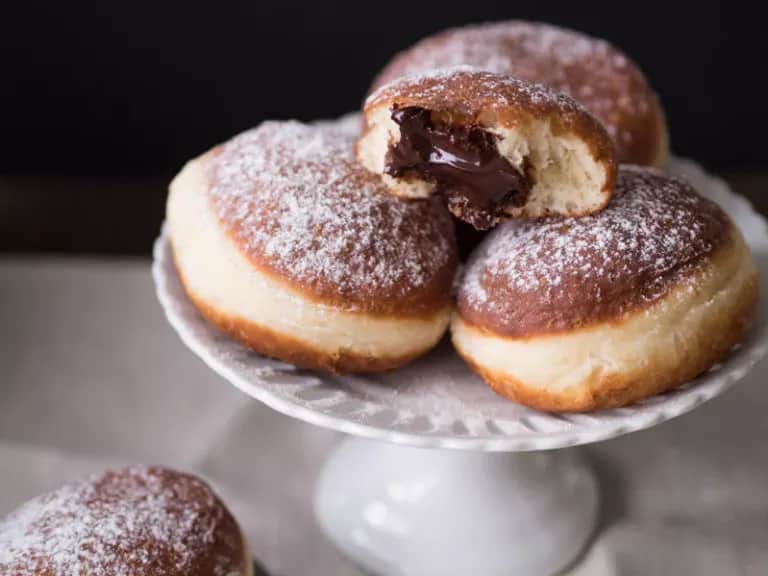 Jak zrobić nadzienie czekoladowe - proste przepisy i cenne wskazówki