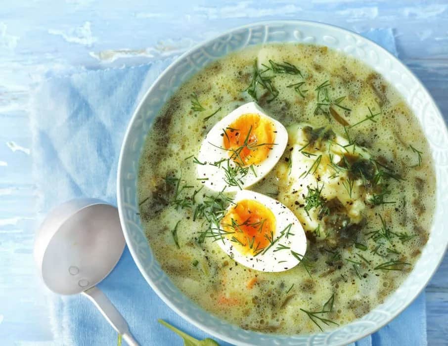 Jak przygotować szczaw do zupy szczawiowej – proste kroki i porady dla idealnego smaku