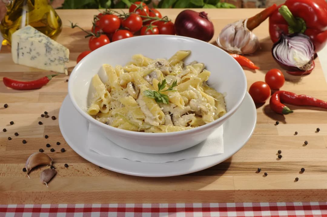 Penne con crimini: prosty przepis na pyszne danie z grzybami crimini
