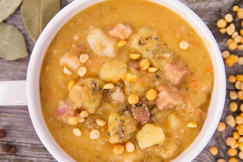 Ile grochu do zupy? Odpowiednie proporcje dla idealnego smaku